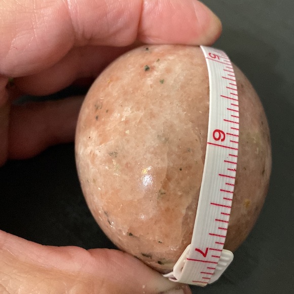 Vintage Madagascar Genuine Polished Kunzite Quartz Crystal Egg - Picture 8 of 9